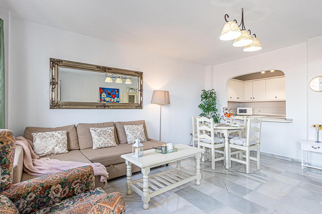 797 Holiday Rentals - Amplio Piso Para 4 En El Centro De Arroyo De La Miel Benalmádena Dış mekan fotoğraf